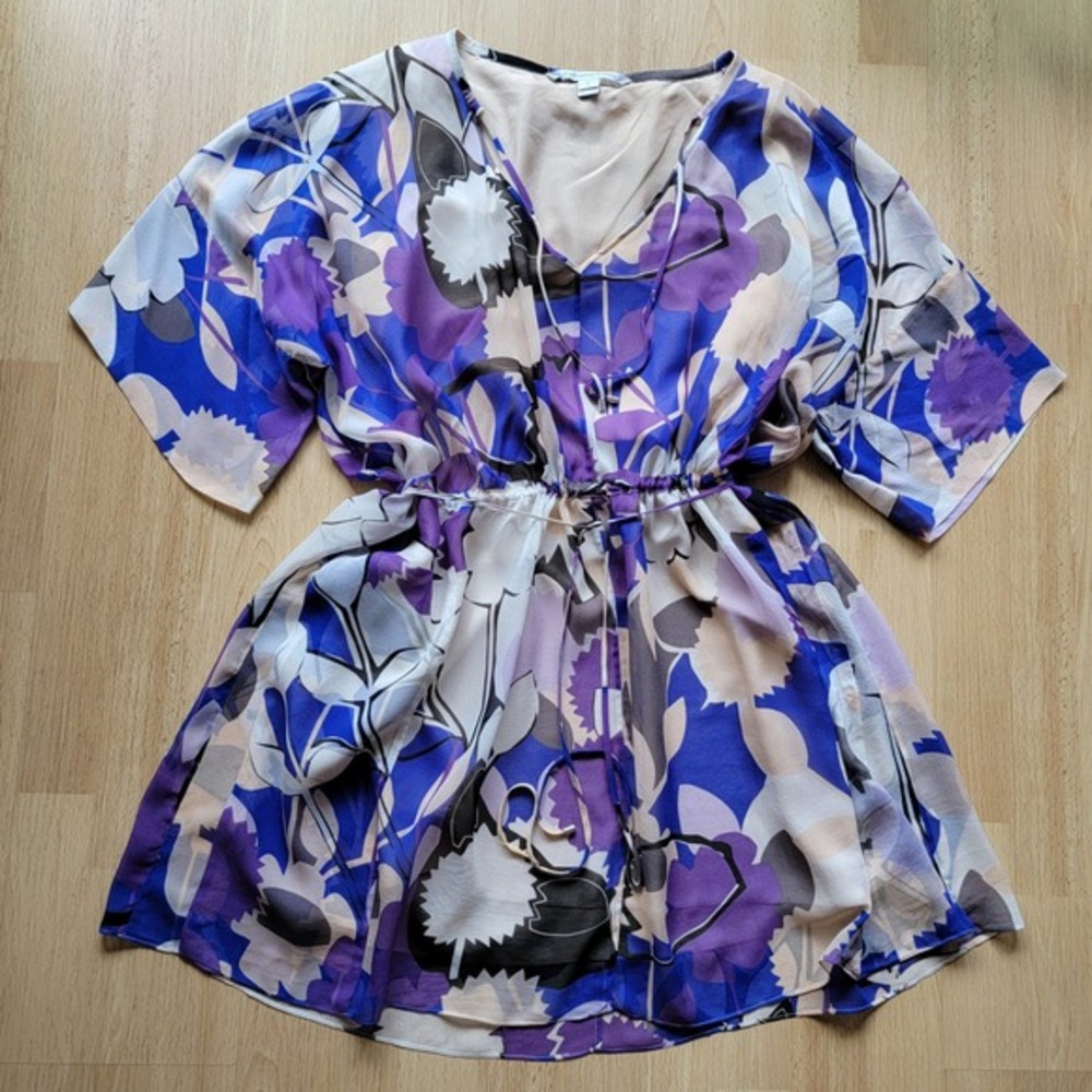 Diane von Furstenberg 100% Silk Floral Tunic Dress Purple Blue V-Neck‎ Size 6